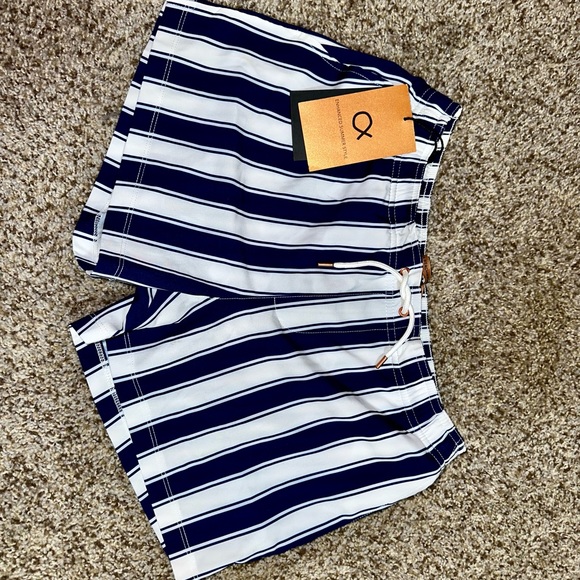 Elia men’s beachwear shorts - Picture 2 of 5